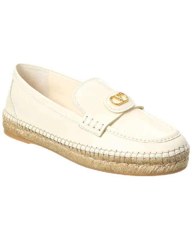 Women's Bow - Embellished Loafers in Red for a Feminine Touch Valentino VLogo Signature Leather Loafer