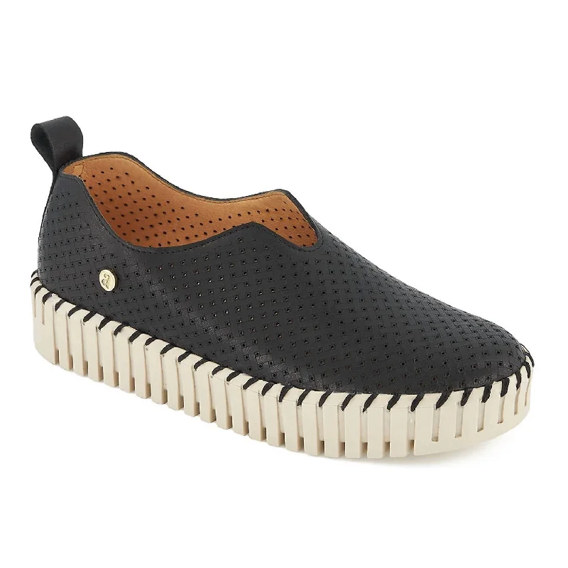 Women's Memory Foam Insole Loafers in Pink for Added Comfort Women's Slip On Moccasins In Navy Women's Memory Foam Insole Loafers in Pink for Added Comfort Women's Slip On Moccasins In Navy