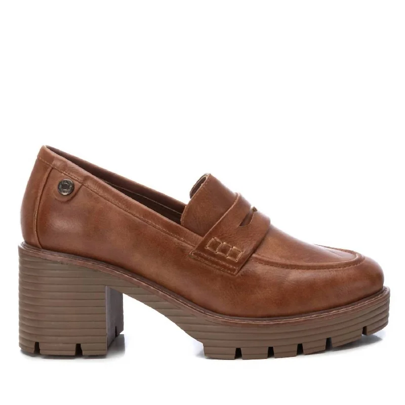 Women's Bow - Embellished Loafers in Red for a Feminine Touch Women's Leather Moccasins In Camel Women's Bow - Embellished Loafers in Red for a Feminine Touch Women's Leather Moccasins In Camel