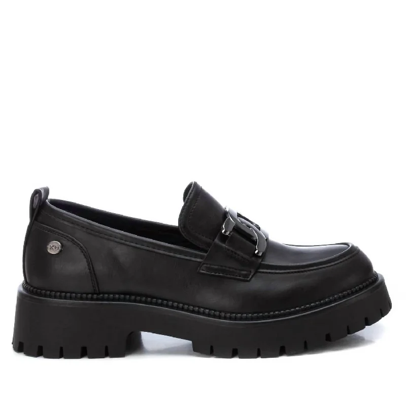 Women's Tassel - Trimmed Loafers with a Low Heel in Olive Green for a Trendy Twist Women's Moccasins Shoes In Black Women's Tassel - Trimmed Loafers with a Low Heel in Olive Green for a Trendy Twist Women's Moccasins Shoes In Black