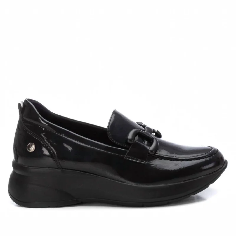 Women's Metallic Foil - Finish Loafers in Gold for a Glamorous Night Out Women's Casual Wedge Moccasins In Black Women's Metallic Foil - Finish Loafers in Gold for a Glamorous Night Out Women's Casual Wedge Moccasins In Black