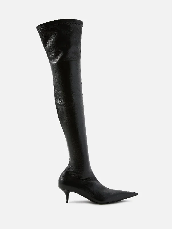 Women's Platform Chelsea Boots in Black for a Modern and Fashion - Forward AppearanceAvenue Boot Women's Platform Chelsea Boots in Black for a Modern and Fashion - Forward AppearanceAvenue Boot