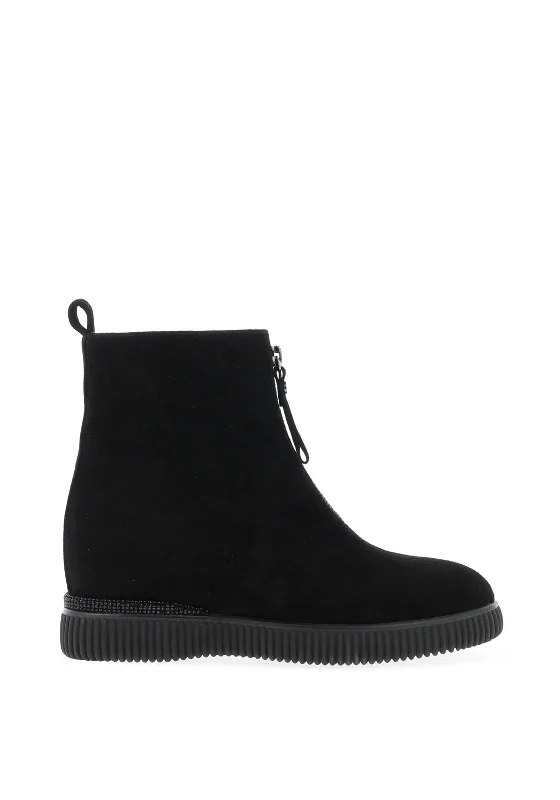 Women's Combat Boots with Studded Details in Olive Green for an Edgy Punk LookLoretta Vitale Zip Detail Ankle Boots, Black Women's Combat Boots with Studded Details in Olive Green for an Edgy Punk LookLoretta Vitale Zip Detail Ankle Boots, Black