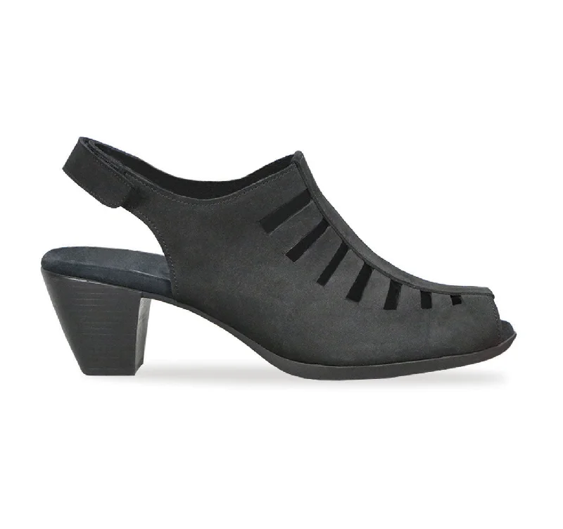 BLACK NUBUCK