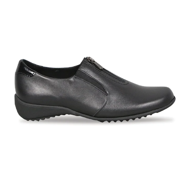 Waterproof Women's Loafers in Black for Rainy DaysBERKLEY