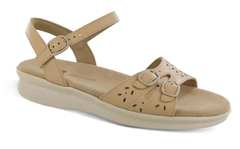 Women's Sandals with a Wedge Heel and a Tassel Detail in Orange for a Trendy LookDuo - Warm Stone Women's Sandals with a Wedge Heel and a Tassel Detail in Orange for a Trendy LookDuo - Warm Stone