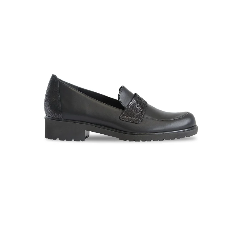 Women's Premium Leather Tassel Loafers in Dark Brown for a Classic Office LookGEENA