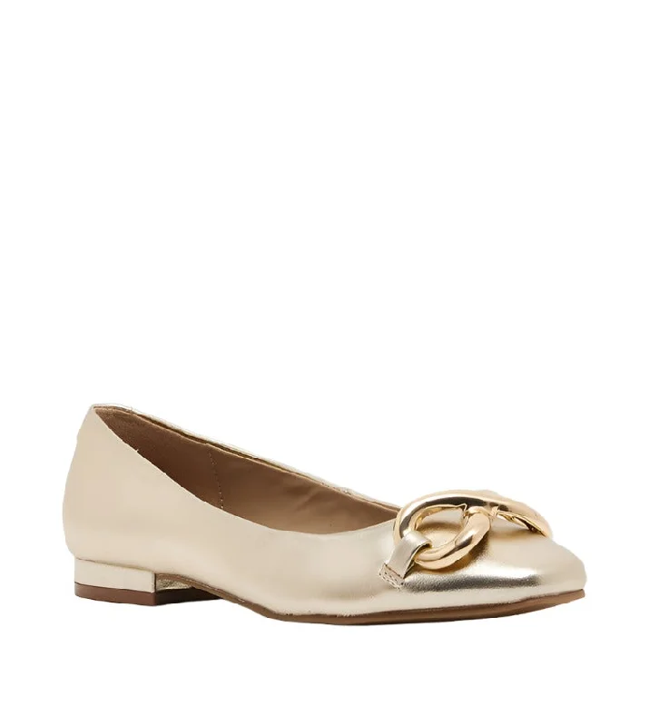 Waterproof Women's Loafers in Black for Rainy DaysGRAC GOLD