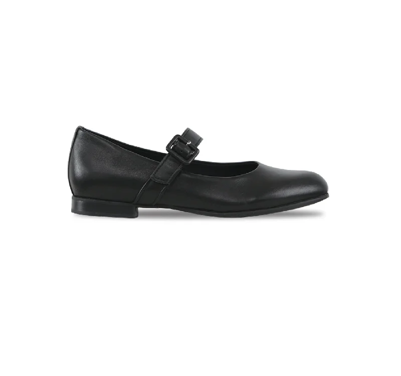Women's Metallic Foil - Finish Loafers in Gold for a Glamorous Night OutMJ