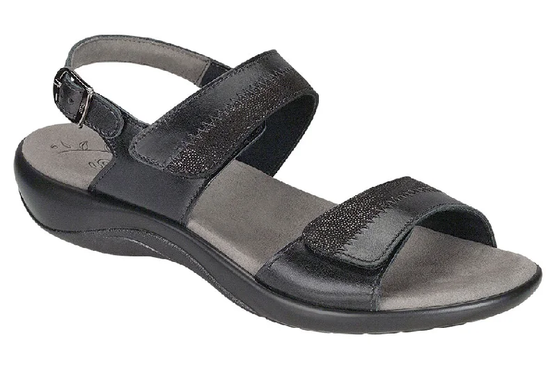 Women's Ankle - Strap Sandals with a Block Heel in Red for a Sophisticated StyleNudu - Midnight Women's Ankle - Strap Sandals with a Block Heel in Red for a Sophisticated StyleNudu - Midnight