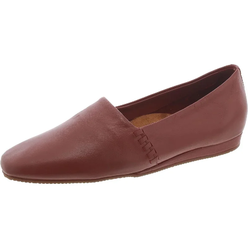 Women's Soft Suede Oxfords with Metal Eyelets in Burgundy for a Sophisticated TouchSoftWalk Womens Faux Leather Plain Loafers Women's Soft Suede Oxfords with Metal Eyelets in Burgundy for a Sophisticated TouchSoftWalk Womens Faux Leather Plain Loafers