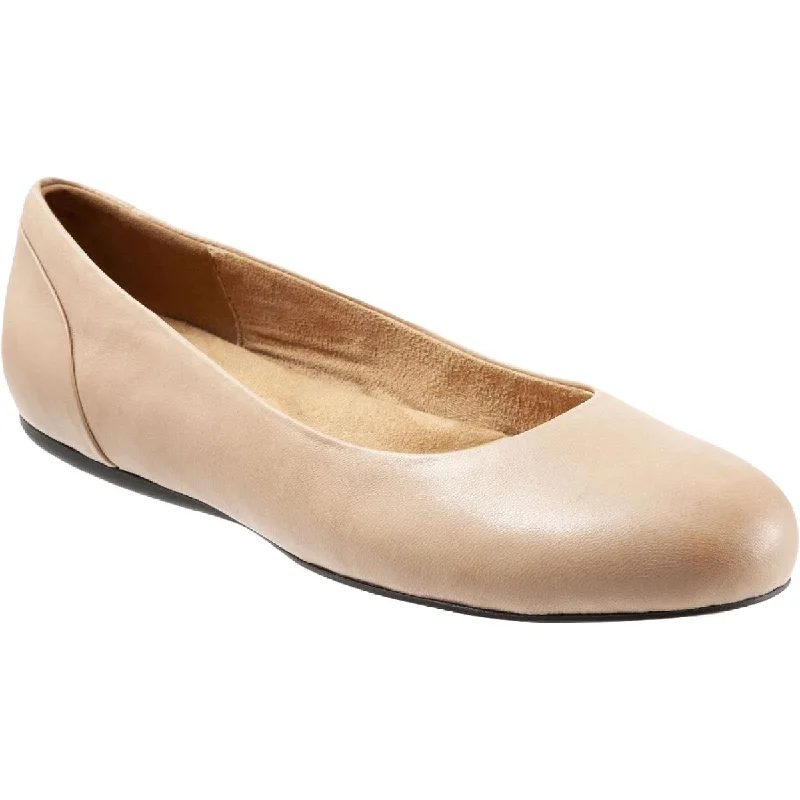 Women's Soft Suede Oxfords with Metal Eyelets in Burgundy for a Sophisticated TouchSoftWalk Womens Sonoma Padded Insole Ballet Flats Women's Soft Suede Oxfords with Metal Eyelets in Burgundy for a Sophisticated TouchSoftWalk Womens Sonoma Padded Insole Ballet Flats
