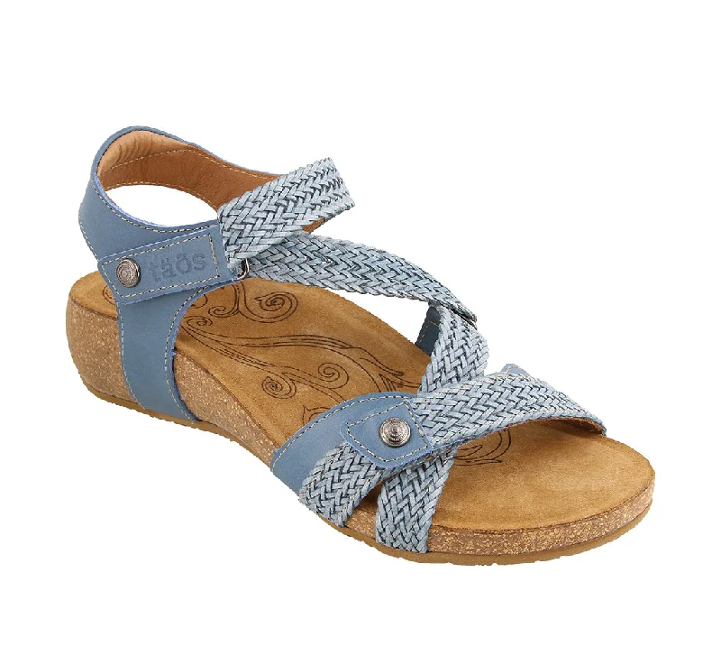 Child - Friendly Women's Sandals with a Secure Buckle in Purple for Moms on the GoTrulie - Sky Blue Child - Friendly Women's Sandals with a Secure Buckle in Purple for Moms on the GoTrulie - Sky Blue