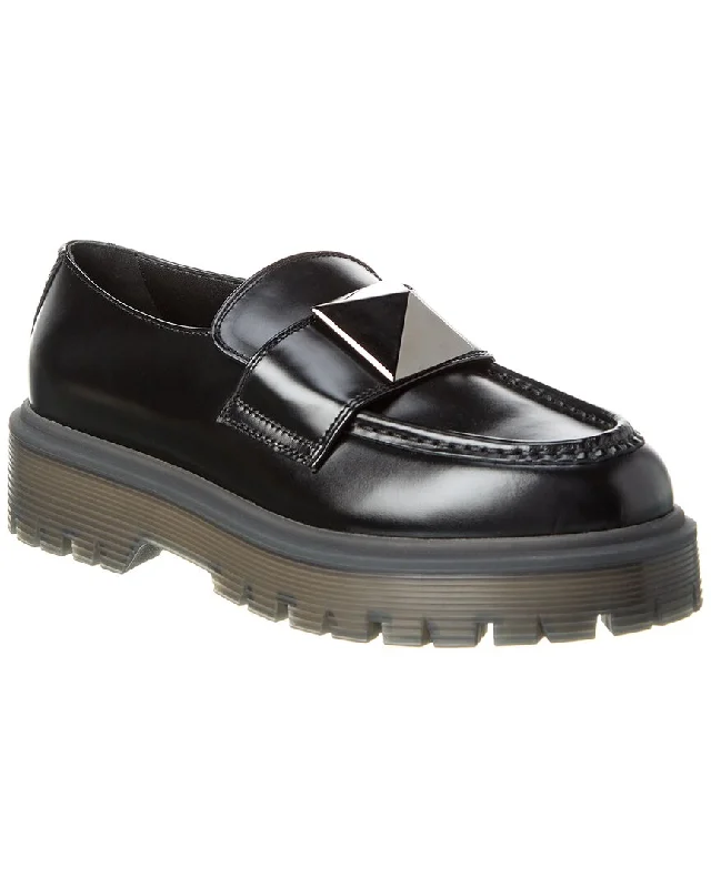 Sustainable Women's Recycled Material Loafers in Gray for Eco - Conscious ShoppersValentino One Stud 45 Leather Loafer