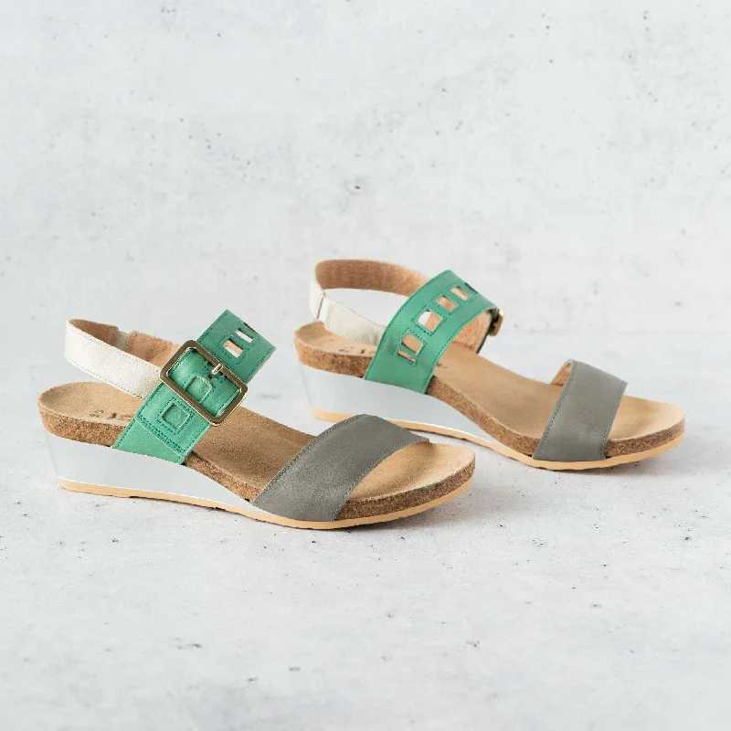 Women's Flat Slide Sandals with a Memory Foam Insole in White for All - Day Comfort Women's Flat Slide Sandals with a Memory Foam Insole in White for All - Day Comfort Waterproof Women's Rubber Beach Sandals with Arch Support in Blue for Water ActivitiesNaot - Dynasty 5052 Women's Flat Slide Sandals with a Memory Foam Insole in White for All - Day Comfort Women's Flat Slide Sandals with a Memory Foam Insole in White for All - Day Comfort Waterproof Women's Rubber Beach Sandals with Arch Support in Blue for Water ActivitiesNaot - Dynasty 5052
