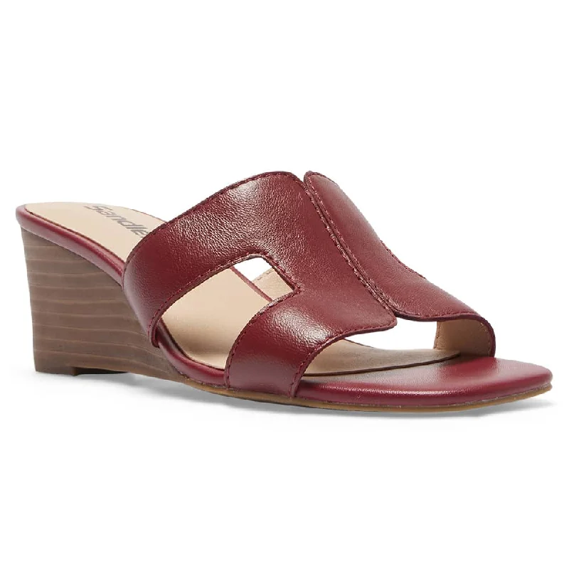 Women's Sandals with a Glitter - Coated Strap in Gold for a Sparkly Summer Outfit Women's Sandals with a Glitter - Coated Strap in Gold for a Sparkly Summer Outfit Elastic - Strap Women's Sandals with a Padded Toe in Teal for Easy On - and - OffJemima Wedge in Red Leather Women's Sandals with a Glitter - Coated Strap in Gold for a Sparkly Summer Outfit Women's Sandals with a Glitter - Coated Strap in Gold for a Sparkly Summer Outfit Elastic - Strap Women's Sandals with a Padded Toe in Teal for Easy On - and - OffJemima Wedge in Red Leather