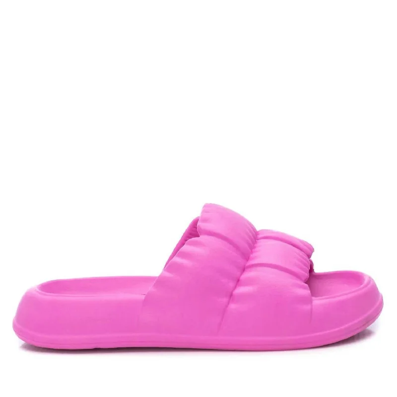 Women's Thong Sandals with a Beaded Design in Multicolor for a Beachy Aesthetic Women's Thong Sandals with a Beaded Design in Multicolor for a Beachy Aesthetic Women's Sandals with a Floral - Printed Upper in Pink for a Feminine Spring LookWomen's Pool Slides Sandals In Bright Pink Women's Thong Sandals with a Beaded Design in Multicolor for a Beachy Aesthetic Women's Thong Sandals with a Beaded Design in Multicolor for a Beachy Aesthetic Women's Sandals with a Floral - Printed Upper in Pink for a Feminine Spring LookWomen's Pool Slides Sandals In Bright Pink