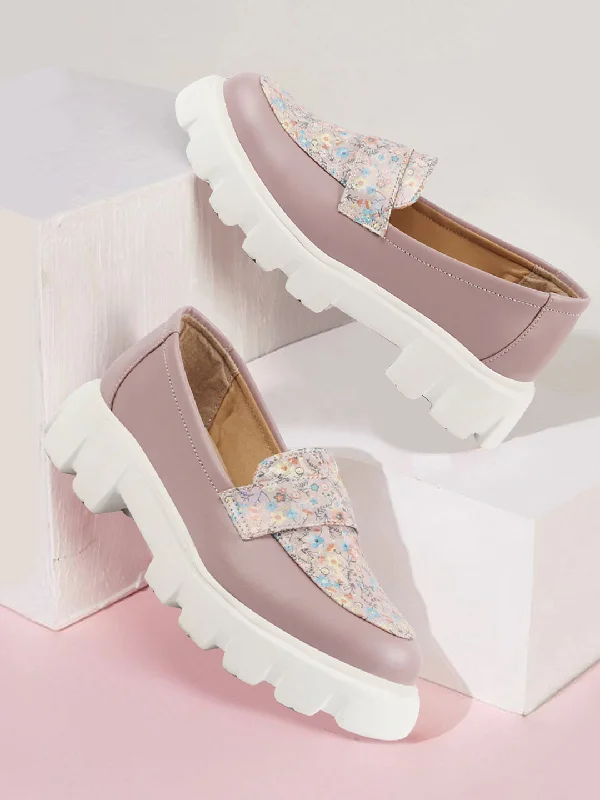 Lightweight Knit Women's Sneakers with Arch Support for All - Day ComfortWomen Peach Stiched Floral Print Classic Weekend Party Slip On Casual Shoes Lightweight Knit Women's Sneakers with Arch Support for All - Day ComfortWomen Peach Stiched Floral Print Classic Weekend Party Slip On Casual Shoes