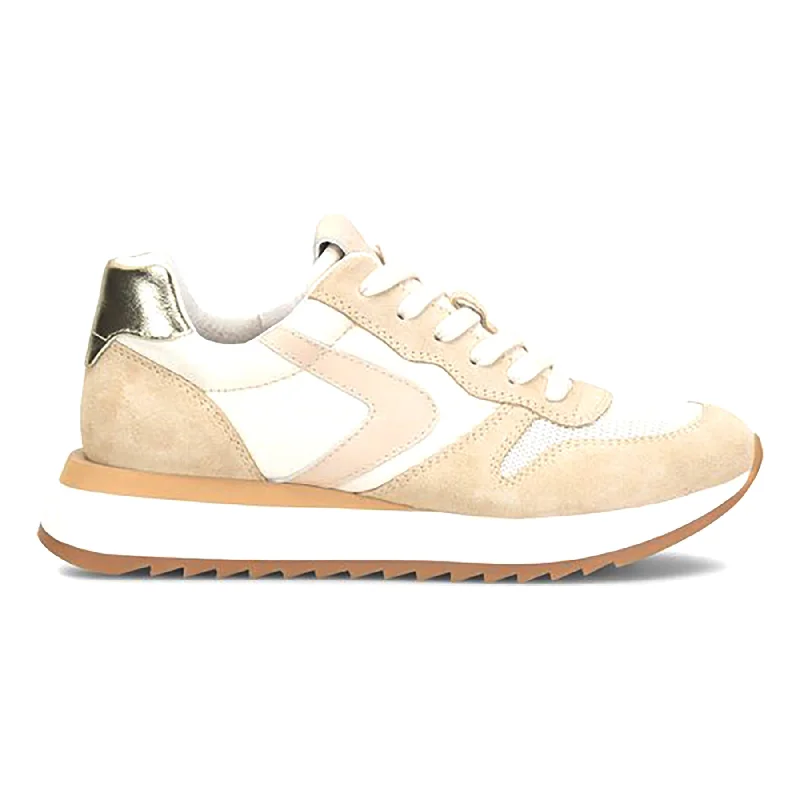 Chunky - Sole Women's Platform Sneakers in White for a Trendy Street Style LookJaney Chunky - Sole Women's Platform Sneakers in White for a Trendy Street Style LookJaney