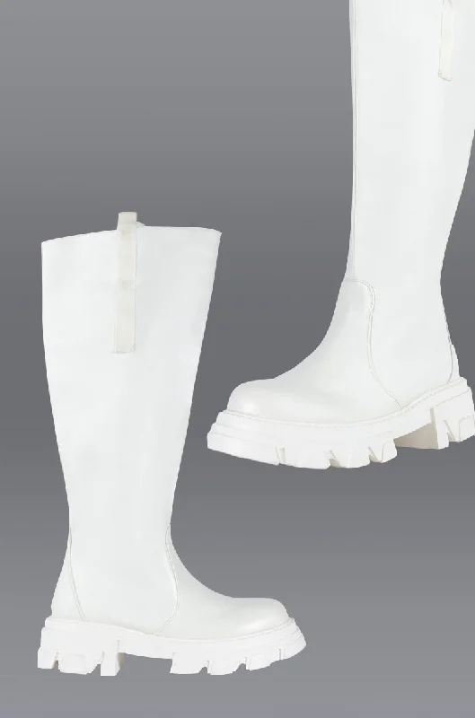 Patent leather knee high boots for a shiny finishAZALEA WANG VALERIE SLIP ON PINK BOOT IN WHITE Patent leather knee high boots for a shiny finishAZALEA WANG VALERIE SLIP ON PINK BOOT IN WHITE