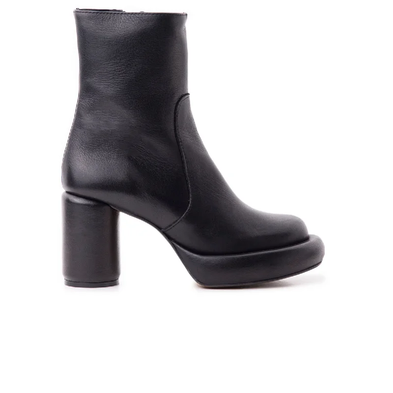 women's ankle boots with floral designBrody Black Leather