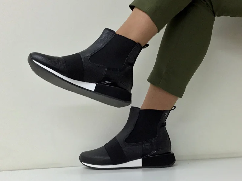 women's leather ankle bootsGioseppo Feeny