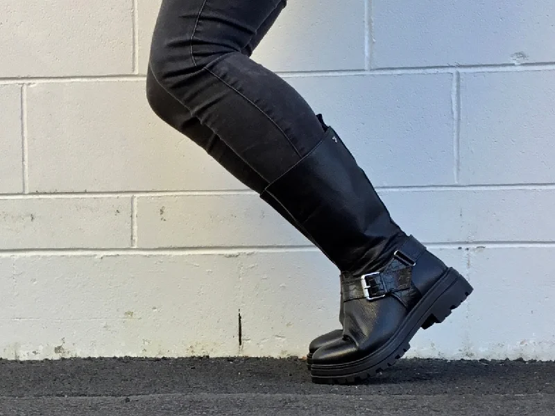women's ankle boots with hidden wedgeGioseppo Fendi