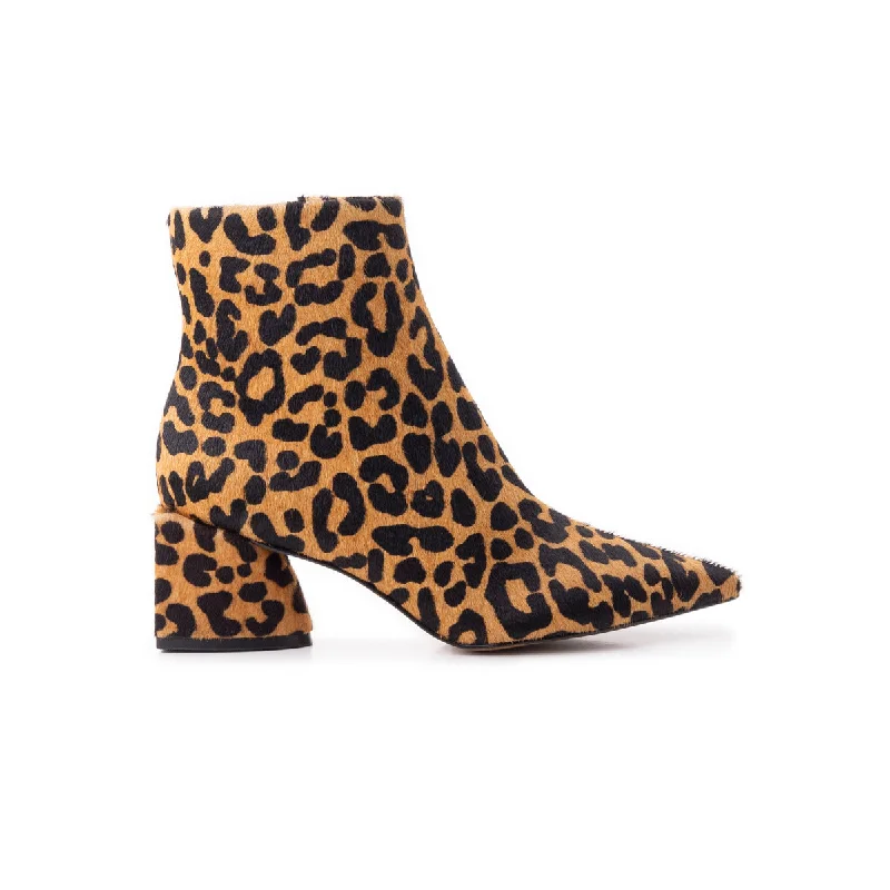 women's ankle boots with cutoutsPalazzo Leopard Pony