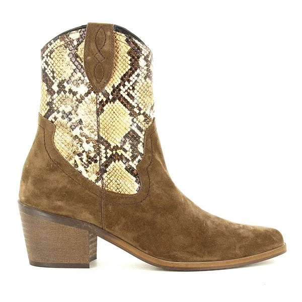 women's ankle boots with glitterQuait 20644 Cognac/Snake Western Boot