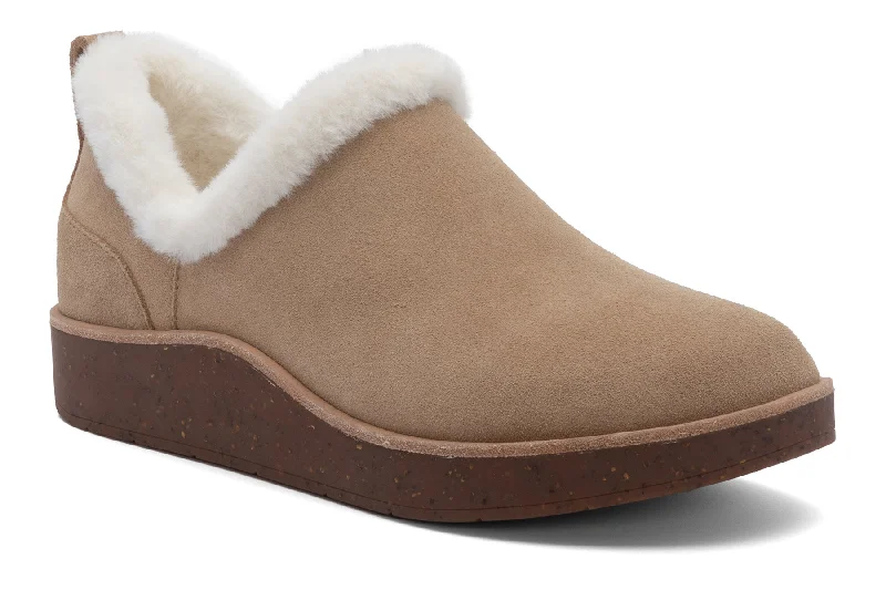 Women's casual sandals for warm - weather outingsPioneer Bootie