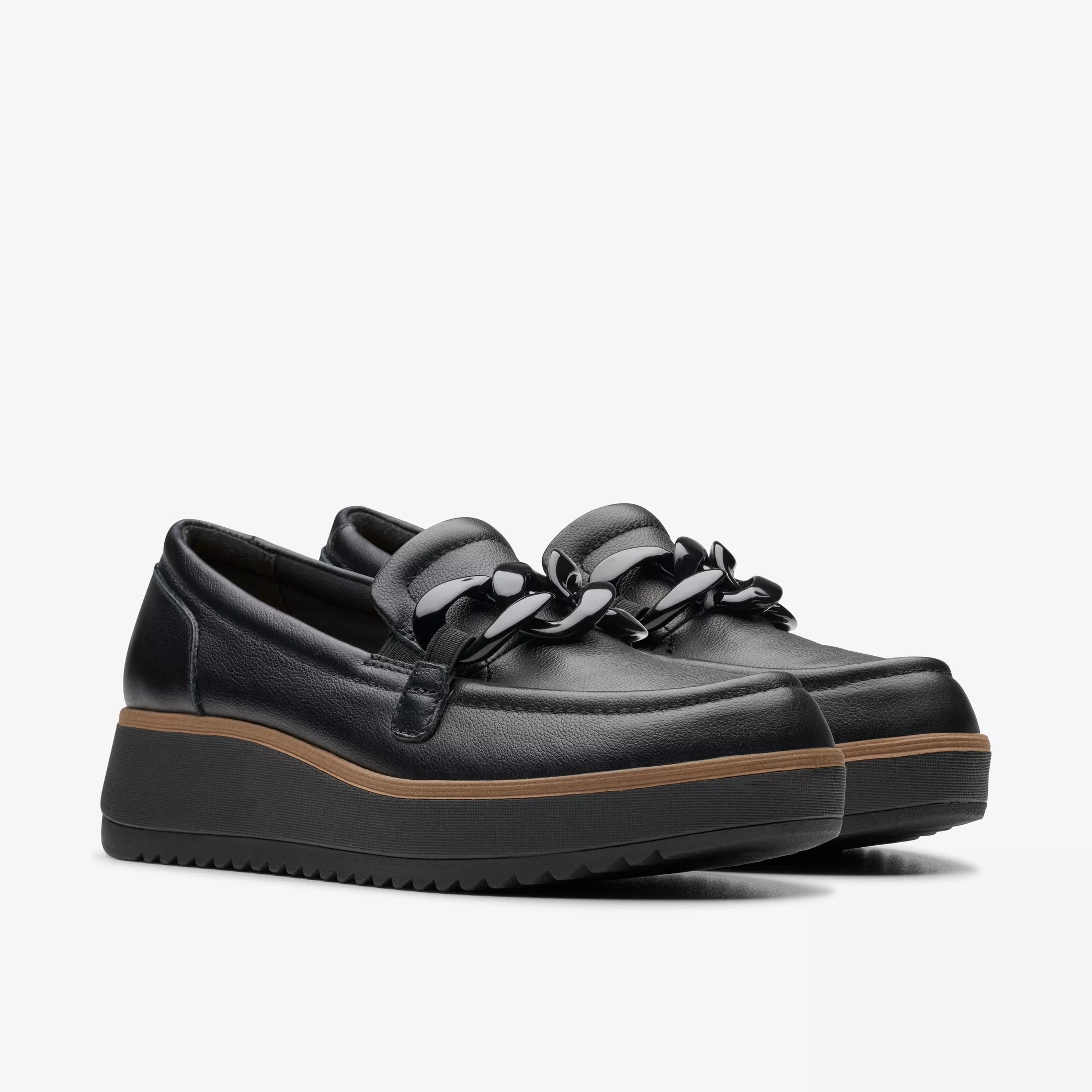 Women's casual shoes with geometric prints for a modern feelClarks Zylah May Blk Pat 80108 Women's casual shoes with geometric prints for a modern feelClarks Zylah May Blk Pat 80108