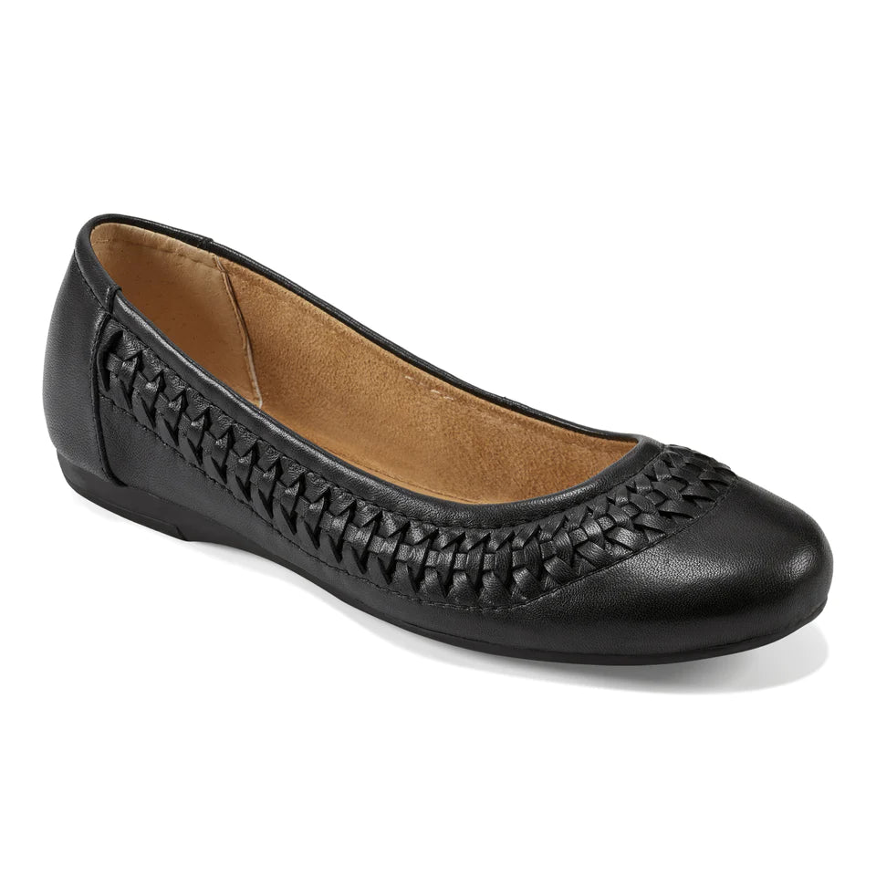 Women's casual slip - on shoes for easy wearEarth Jett Black