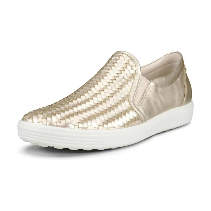 Women's casual shoes in red for a pop of colorEcco Soft 7 Slip on Pure White Gold 470113 Women's casual shoes in red for a pop of colorEcco Soft 7 Slip on Pure White Gold 470113