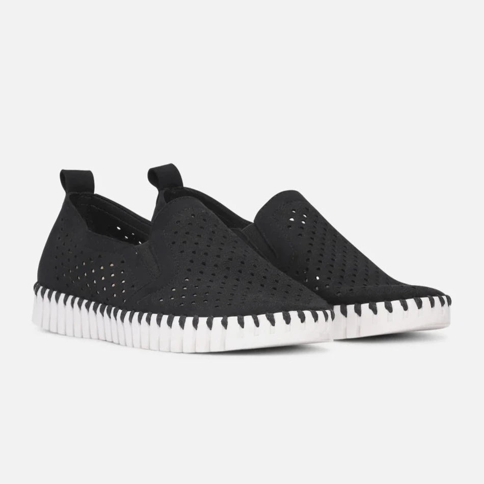 Women's casual shoes for picnics in the parkILSE JACOBSEN TULIP W/ GORING - BLACK - TULIP140WOM Women's casual shoes for picnics in the parkILSE JACOBSEN TULIP W/ GORING - BLACK - TULIP140WOM