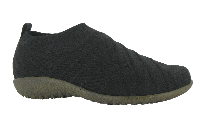 Women's casual shoes for a casual office environmentNAOT OKAHU - BLACK - 1119357B