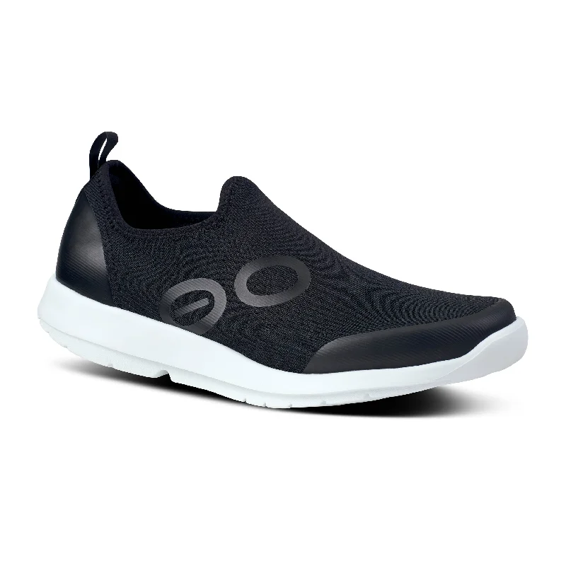 Women's casual shoes in white for a clean lookOOFOS OOMG SPORT SHOE - BLACK & WHITE - 5075WHTBLK