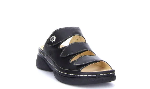 Women's casual shoes with floral prints for a feminine flairThink! Cambio Black Slide 88404 Women's casual shoes with floral prints for a feminine flairThink! Cambio Black Slide 88404
