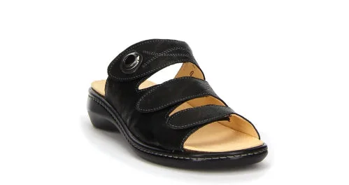 Women's casual shoes with leopard prints for a trendy styleThink! Camilla 3 Strap Jewel Black 88424-09 Women's casual shoes with leopard prints for a trendy styleThink! Camilla 3 Strap Jewel Black 88424-09