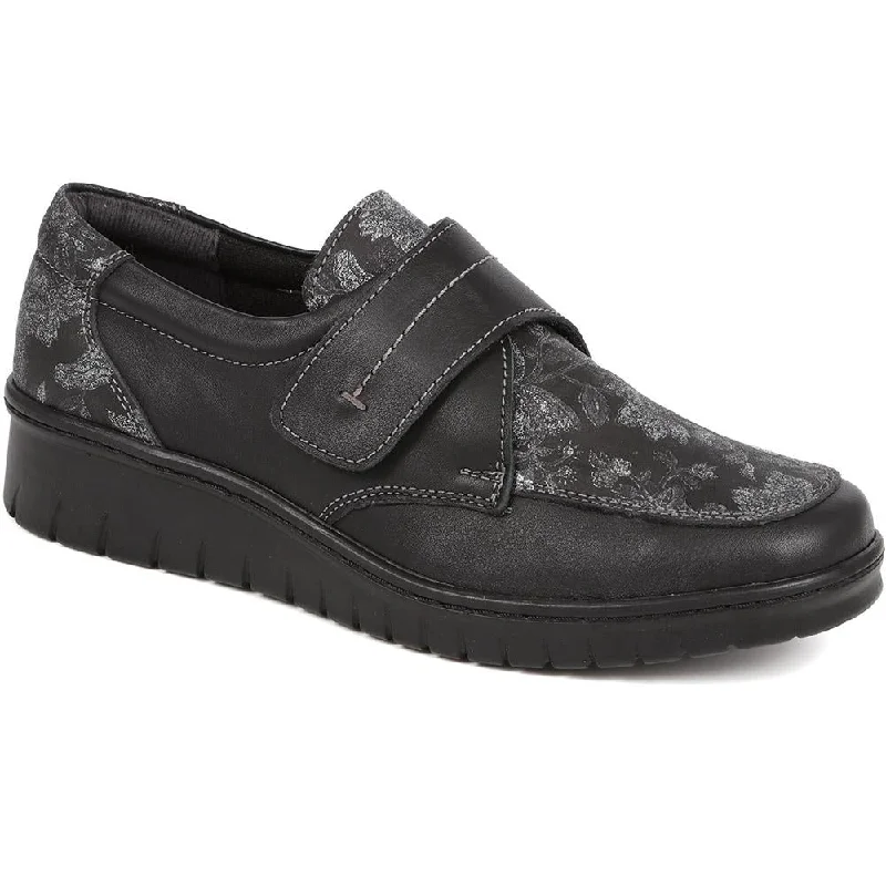 Women's casual shoes with stripes for a classic designTouch-fasten Floral Monk Shoes - HAK40021 / 326 620 Women's casual shoes with stripes for a classic designTouch-fasten Floral Monk Shoes - HAK40021 / 326 620