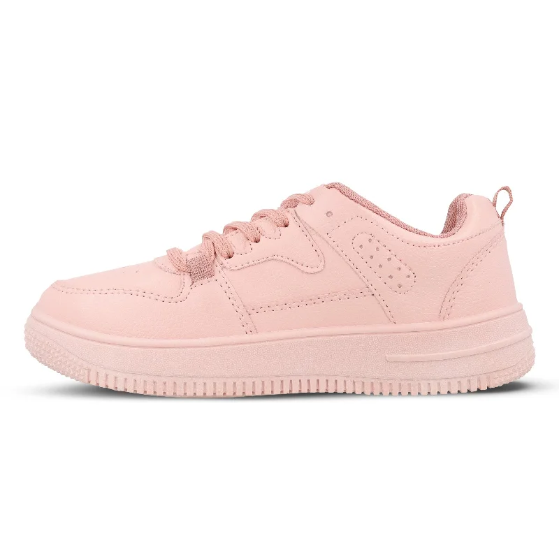 Women's casual shoes in white for a clean lookWalkaroo Womens Casual Shoe - WY3369 Peach Women's casual shoes in white for a clean lookWalkaroo Womens Casual Shoe - WY3369 Peach