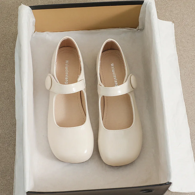 Women's casual shoes in brown for a natural toneWomen Glossy Soft Casual Mary Jane Shoes Women's casual shoes in brown for a natural toneWomen Glossy Soft Casual Mary Jane Shoes