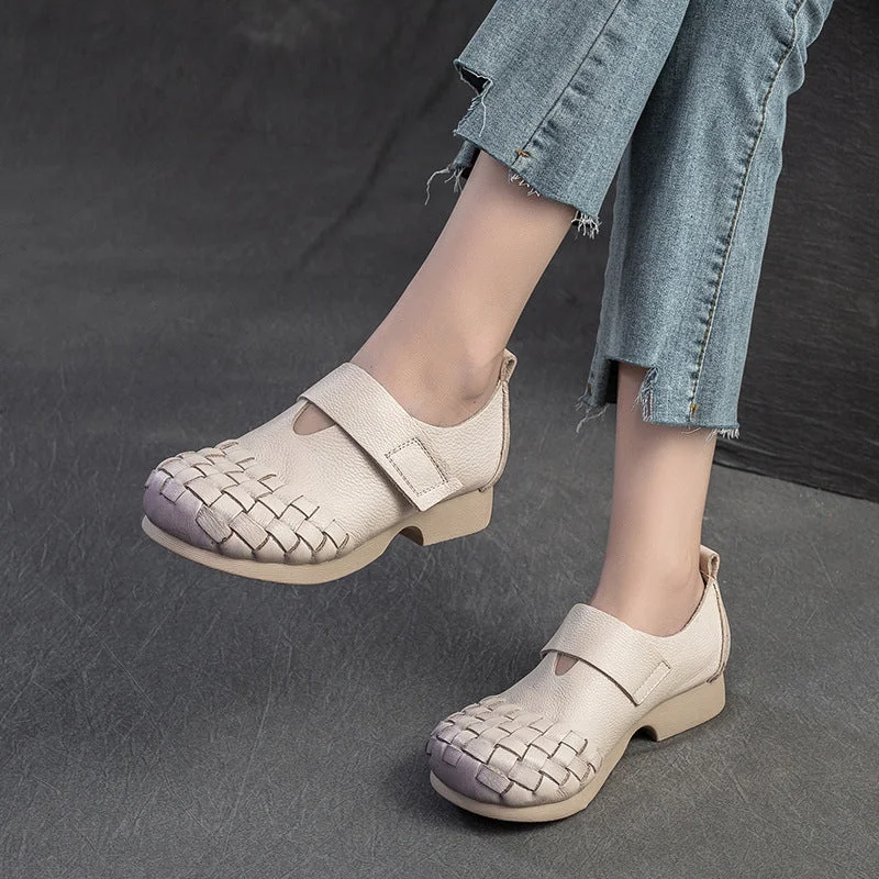 Women's casual shoes for a weekend getawayWomen Retro Soft Cowhide Casual Shoes
