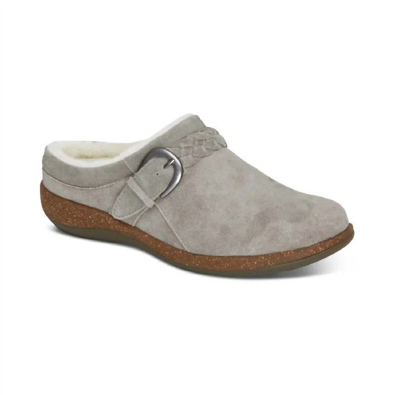 Women's Glitter Mules in Silver for a Shiny and Eye - Catching New Year's PartyWomen's Libby Fleece Clog In Grey Women's Glitter Mules in Silver for a Shiny and Eye - Catching New Year's PartyWomen's Libby Fleece Clog In Grey
