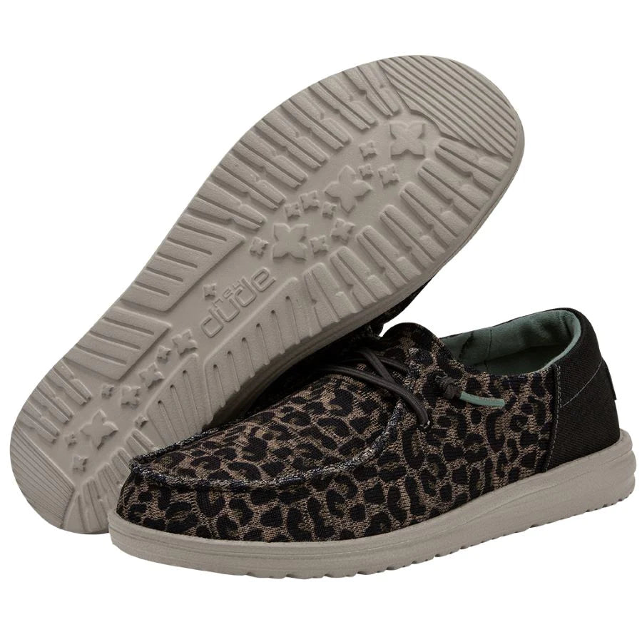 Women's casual shoes with arch support for better foot healthHey Dude Wendy Sox Leo Brown Women's casual shoes with arch support for better foot healthHey Dude Wendy Sox Leo Brown